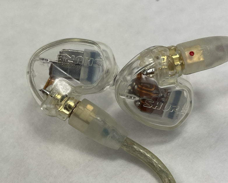 Shure SE425 In-Ear Only Headphones Clear
