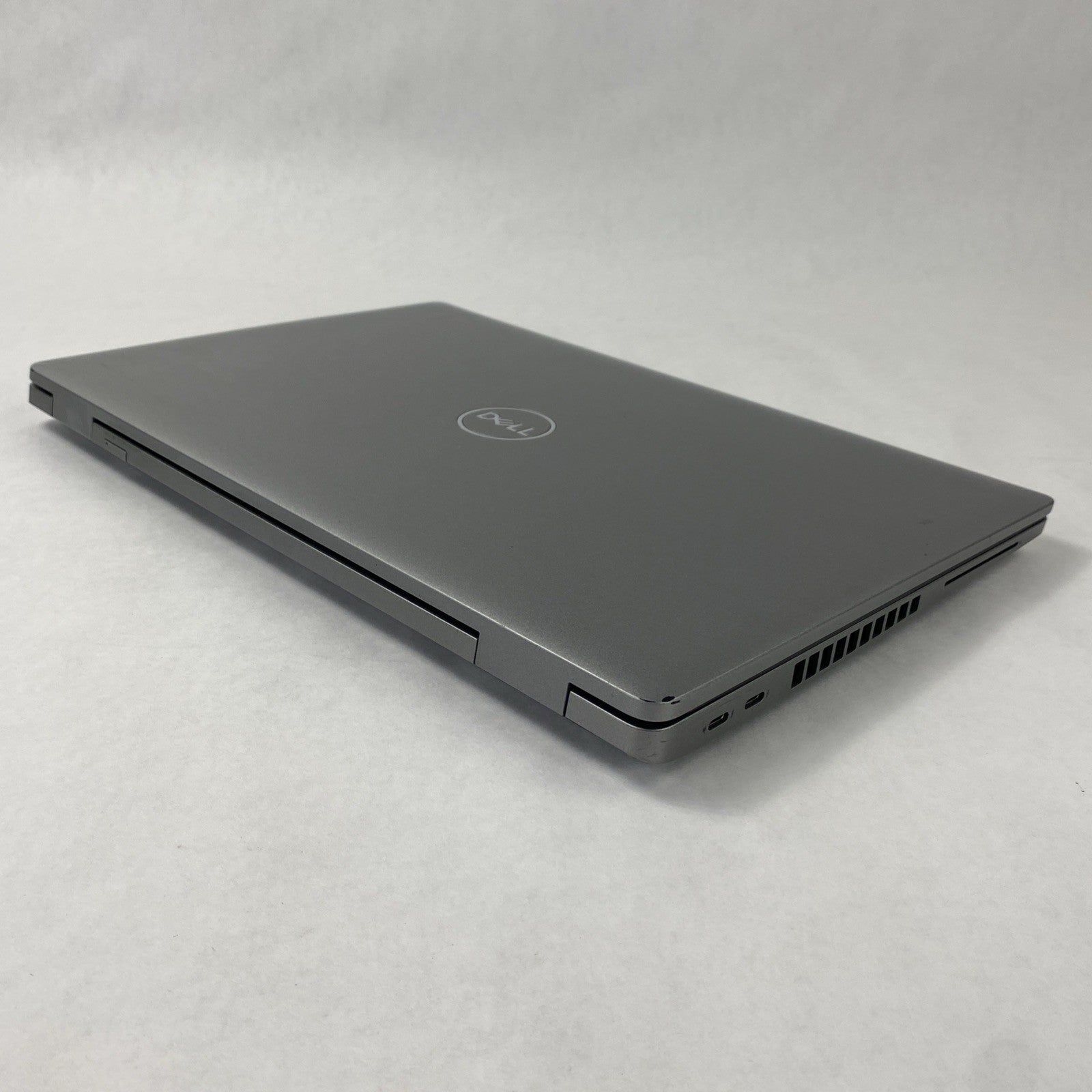Dell Latitude 5520 15.6" Touch i5-1145G7 2.60 GHz 16 GB RAM No SSD No OS