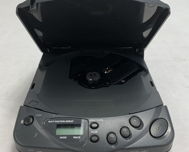 RCA RP-7913B Personal Compact Disk Player w/ AC Adapter Power Supply