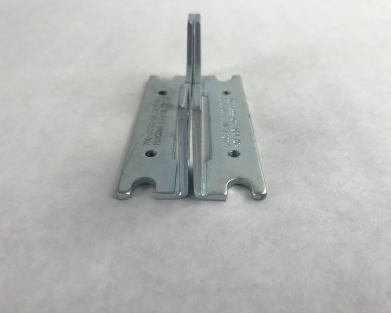 LOT OF 13 CISCO 700-16559-01 SERIES ROUTER RACKMOUNT EARS