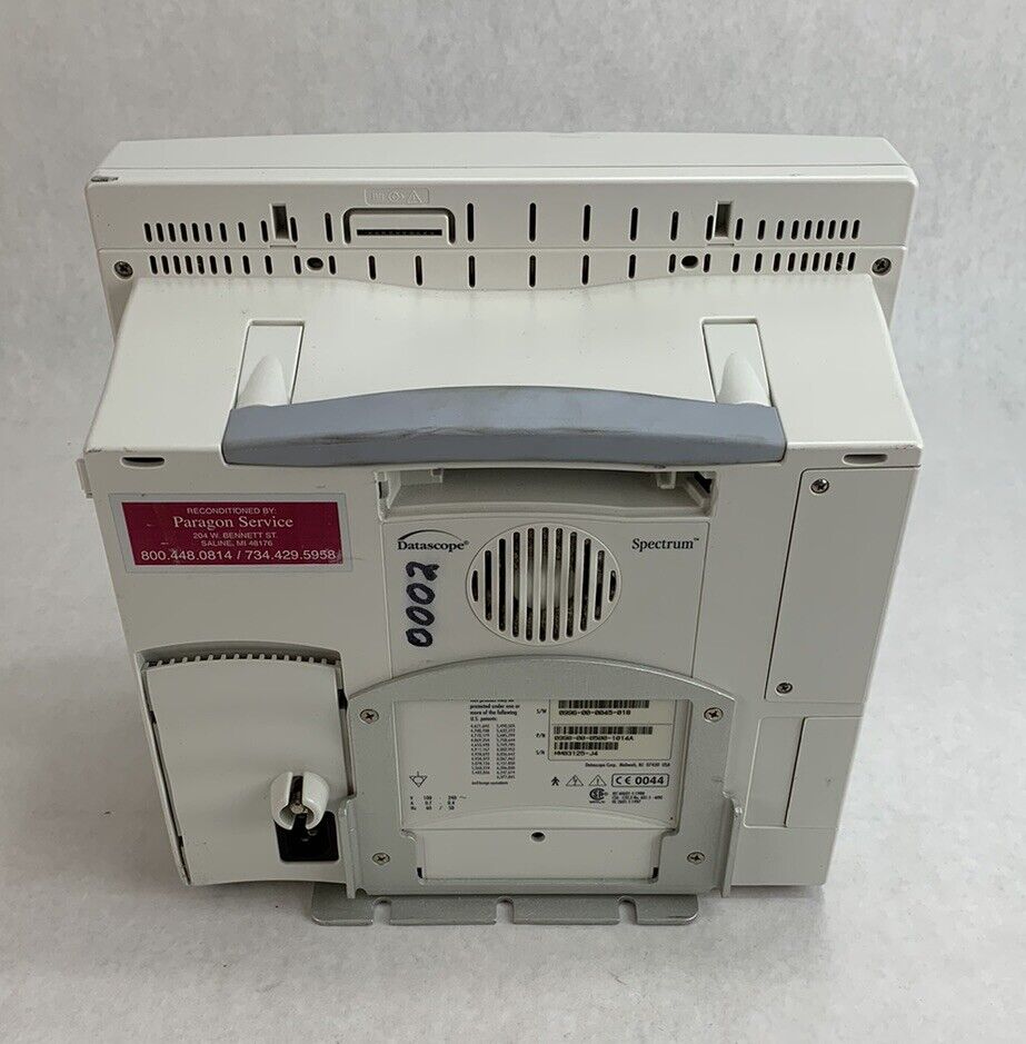 Datascope Spectrum 0998-00-0500-1014A Medical Patient Monitor