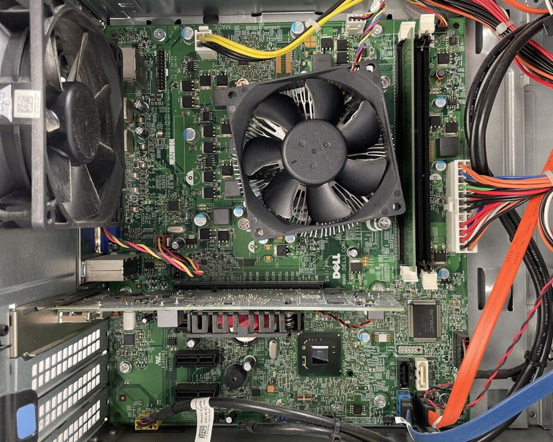 Dell Optiplex 3010 MT Intel Core i3-3220 3.3GHz 4GB RAM No HDD No OS