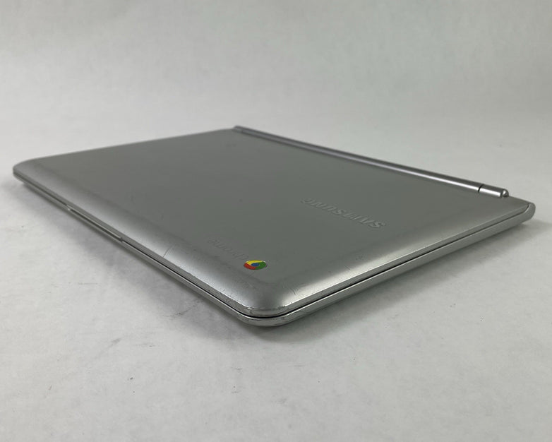 Samsung XE303C12 11.6" ARM V7 rev4 2 GB RAM 16 GB Storage No AC