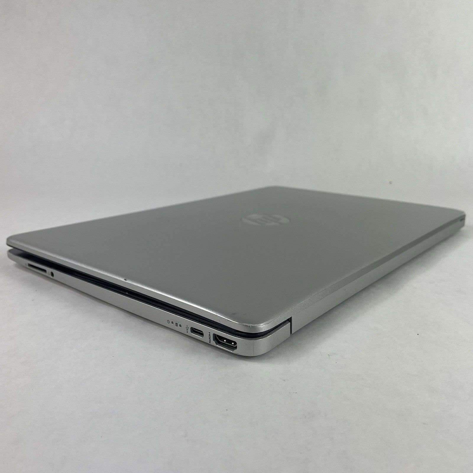 HP 15-dy1051WM 15.6" i5-1035G1 1.00 GHz 8 GB RAM No SSD/OS/AC - Bad Bottom10