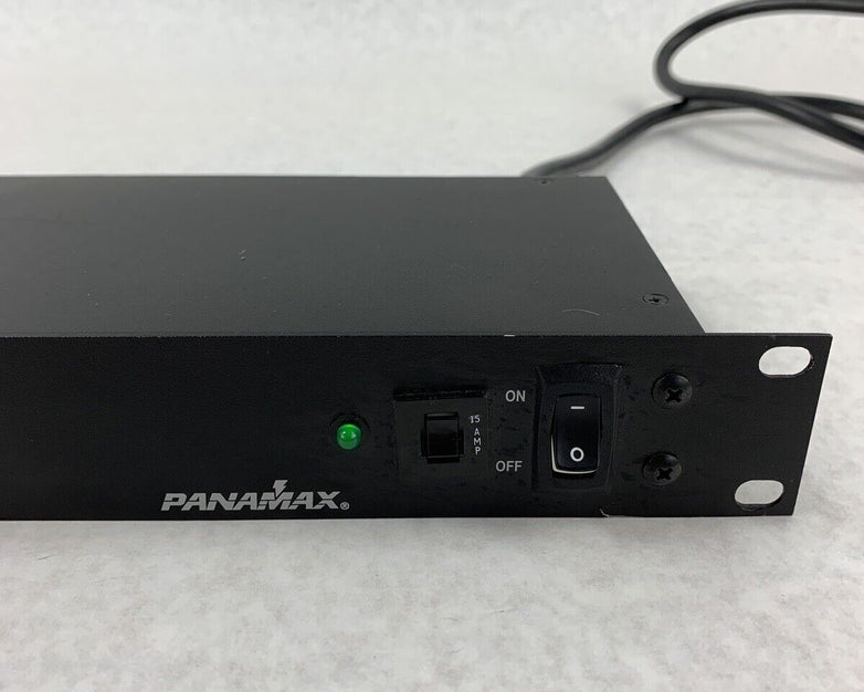 PanaMax PowerMaxx RacMax 8 AC Outlets 120 VAC 60 HZ 15 AMPS 330V Suppression