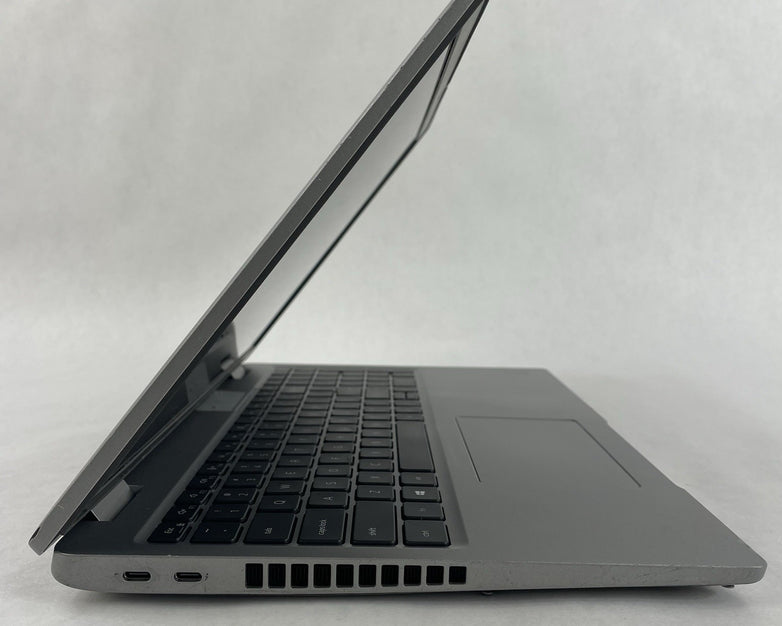 Dell Latitude 5520 15.6" i5-1135G7 2.40GHz 8GB RAM No SSD/OS/AC/Batt - Scratched