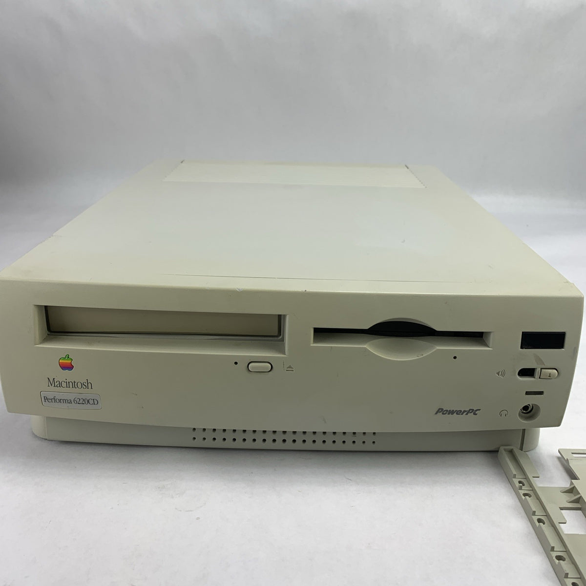 Macintosh Performa 6220CD - No HDD NO OS - Missing Volume Button- CD Drive Stuck1