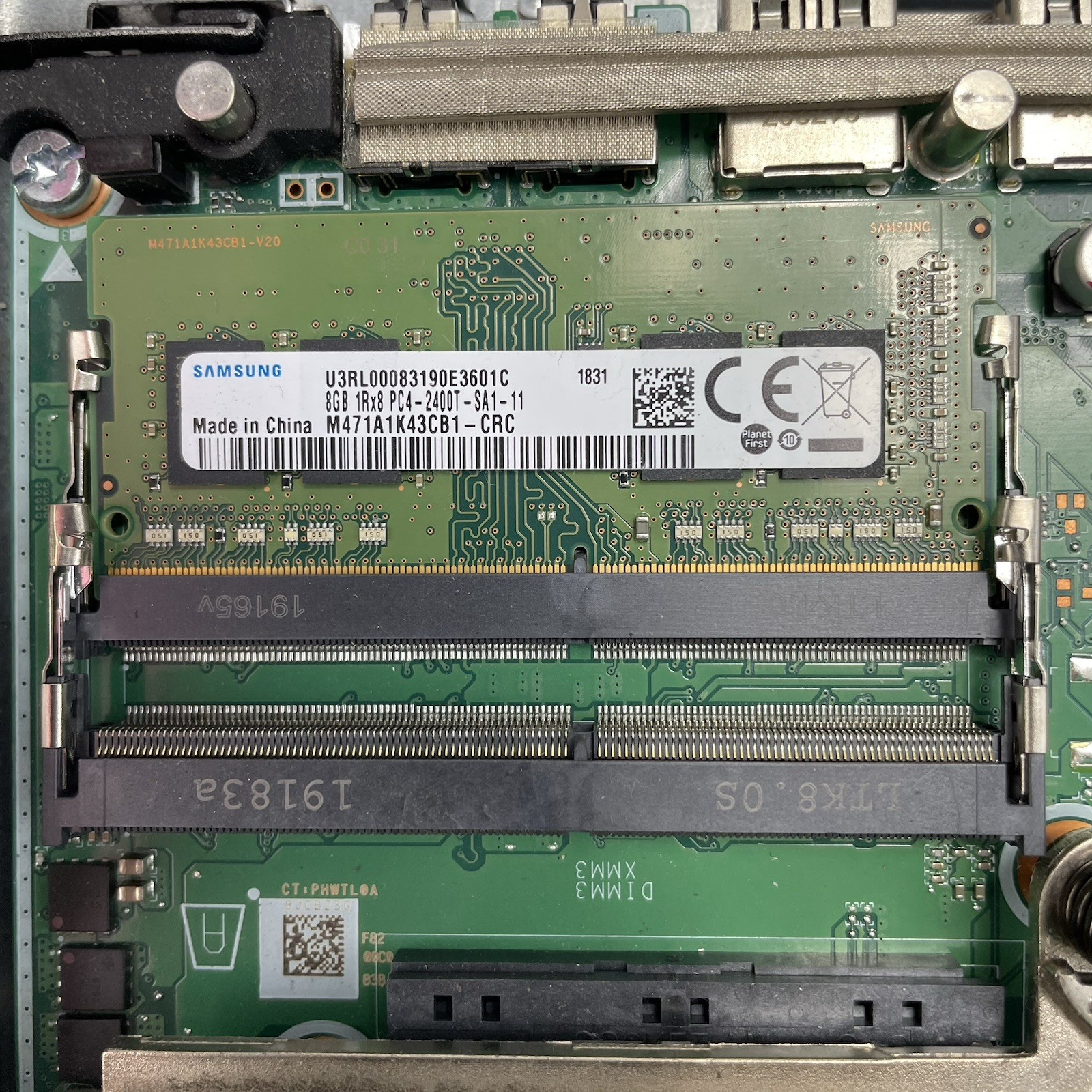 HP ProDesk 405 G4 Micro AMD Ryzen 5 Pro 2400GE 3.20 GHz 8 GB RAM No SSD/OS/AC13