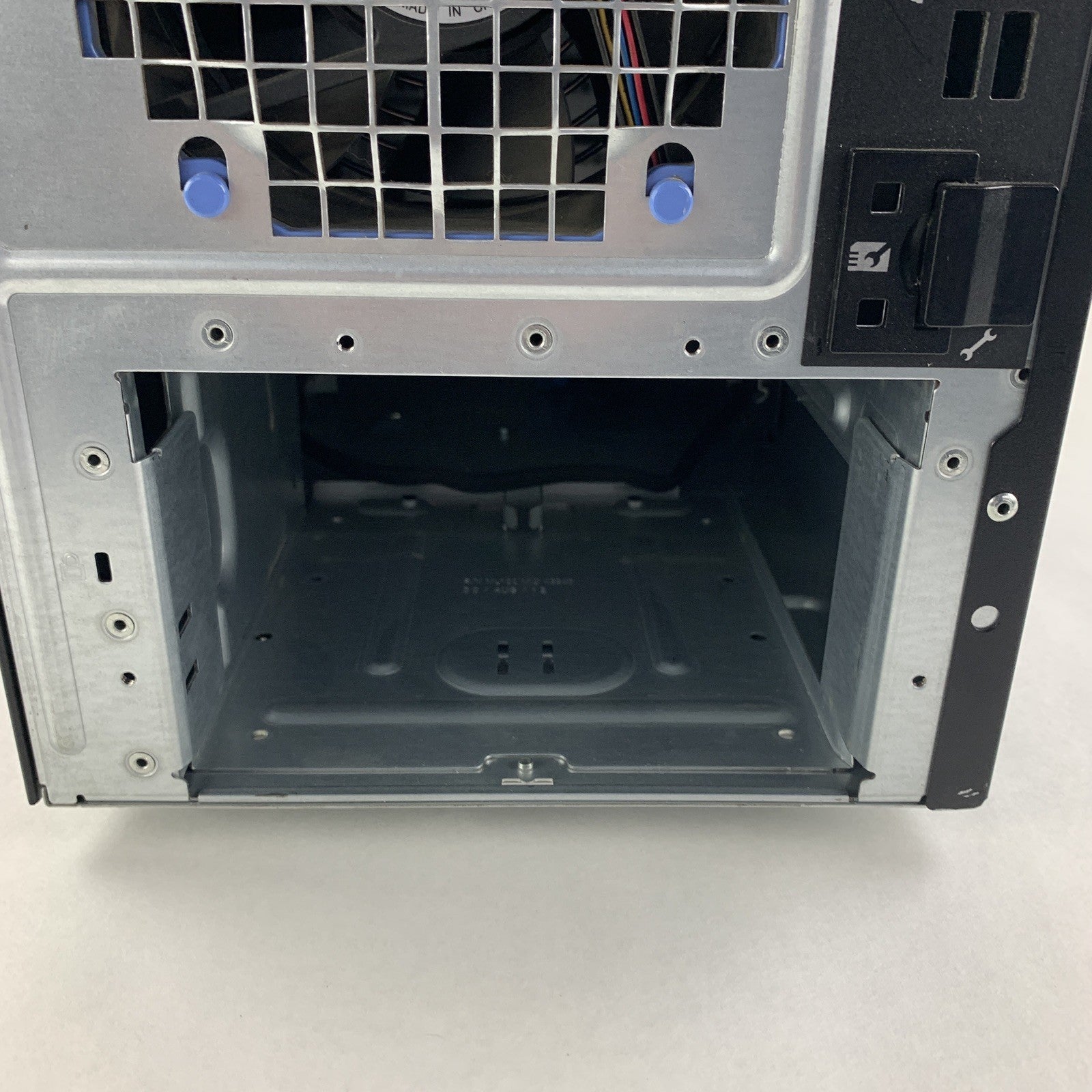 Dell PowerEdge T410 BareBones Chassis No MB No CPU No Ram No OS No HDD No PSUs