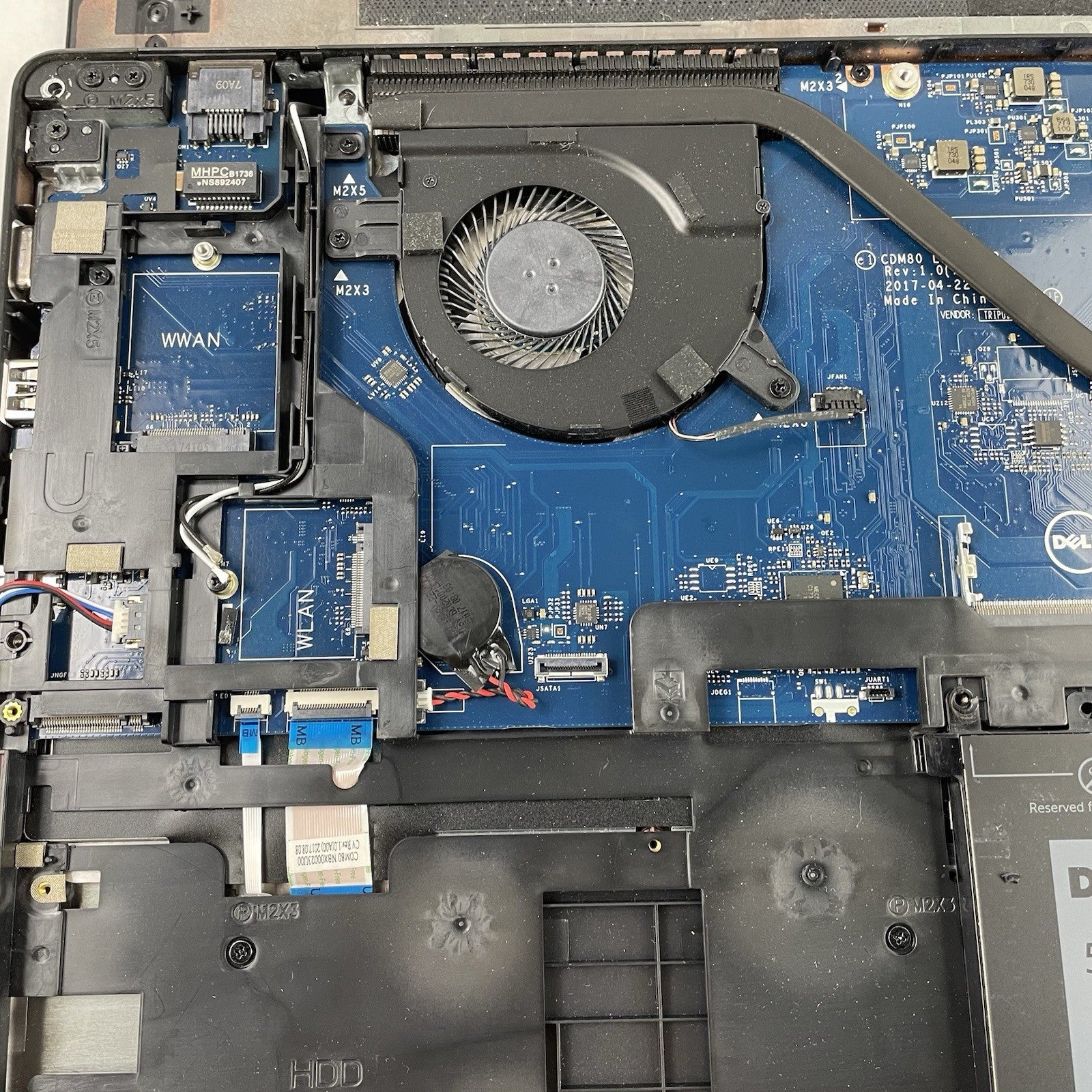 Dell Latitude 5580 15.6" i5-6300U 2.40 GHz 8 GB RAM No SSD/OS/AC22