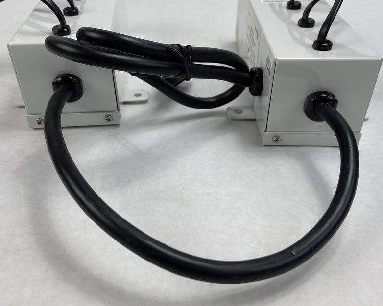 Bretford C7/Figure 8 - 8 Port SPLIT Charging Strip - Model 018-0268