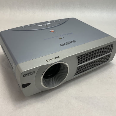 Sanyo PLC-XU37 PRO xtraX Multiverse Projector - No Remote
