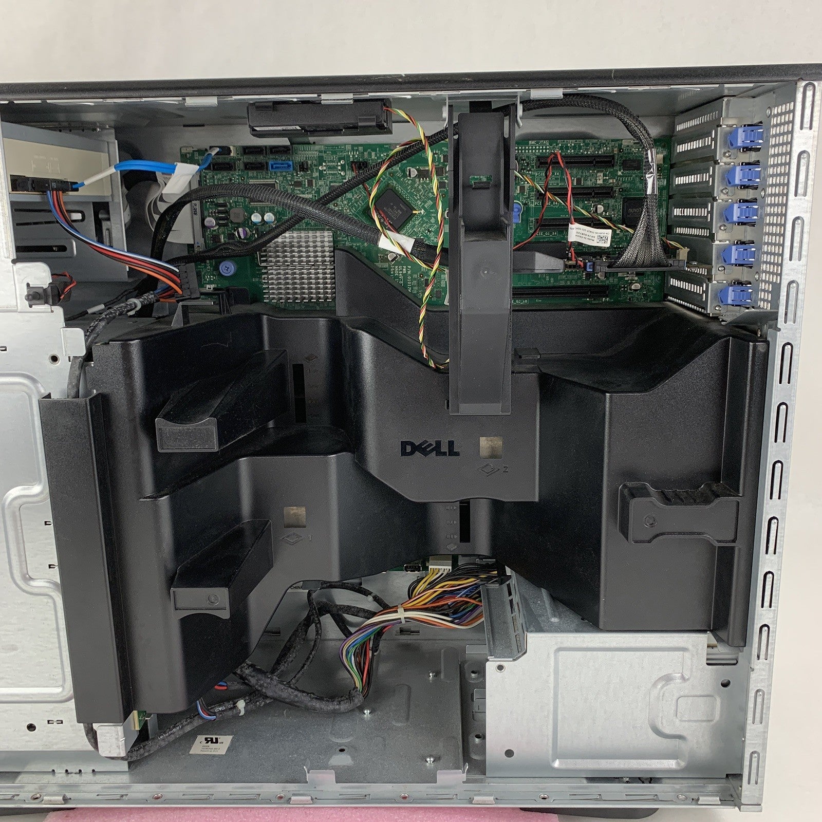 Dell PowerEdge T410 Server  2x Xeon E5503 2 GHz 16 GB Ram No OS No HDD