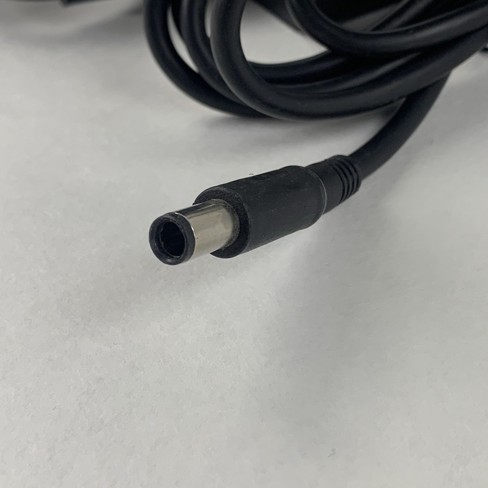 Dell LA240PM180 240 Watt Laptop AC Power Adapter 19.5V 12.3A Large Tip w/ Cable4