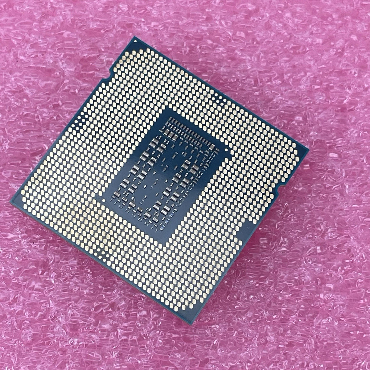 Intel SRKN7 XEON E-2324G 3.10GHz CPU 4 Core 4 Thread Tested4