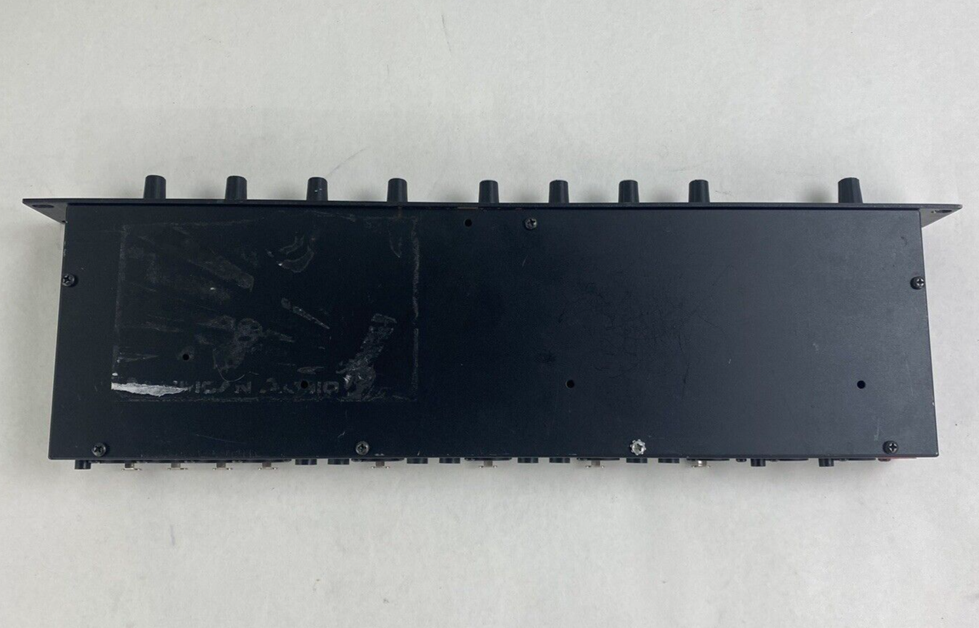 Rane MLM82 8 Channel Rack Mountable Mic/Line Mixer No Power Cord Untested