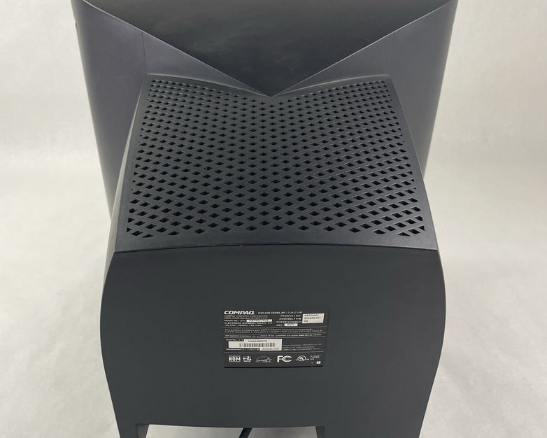 Compaq FS7555 17" CRT Monitor Tested Working