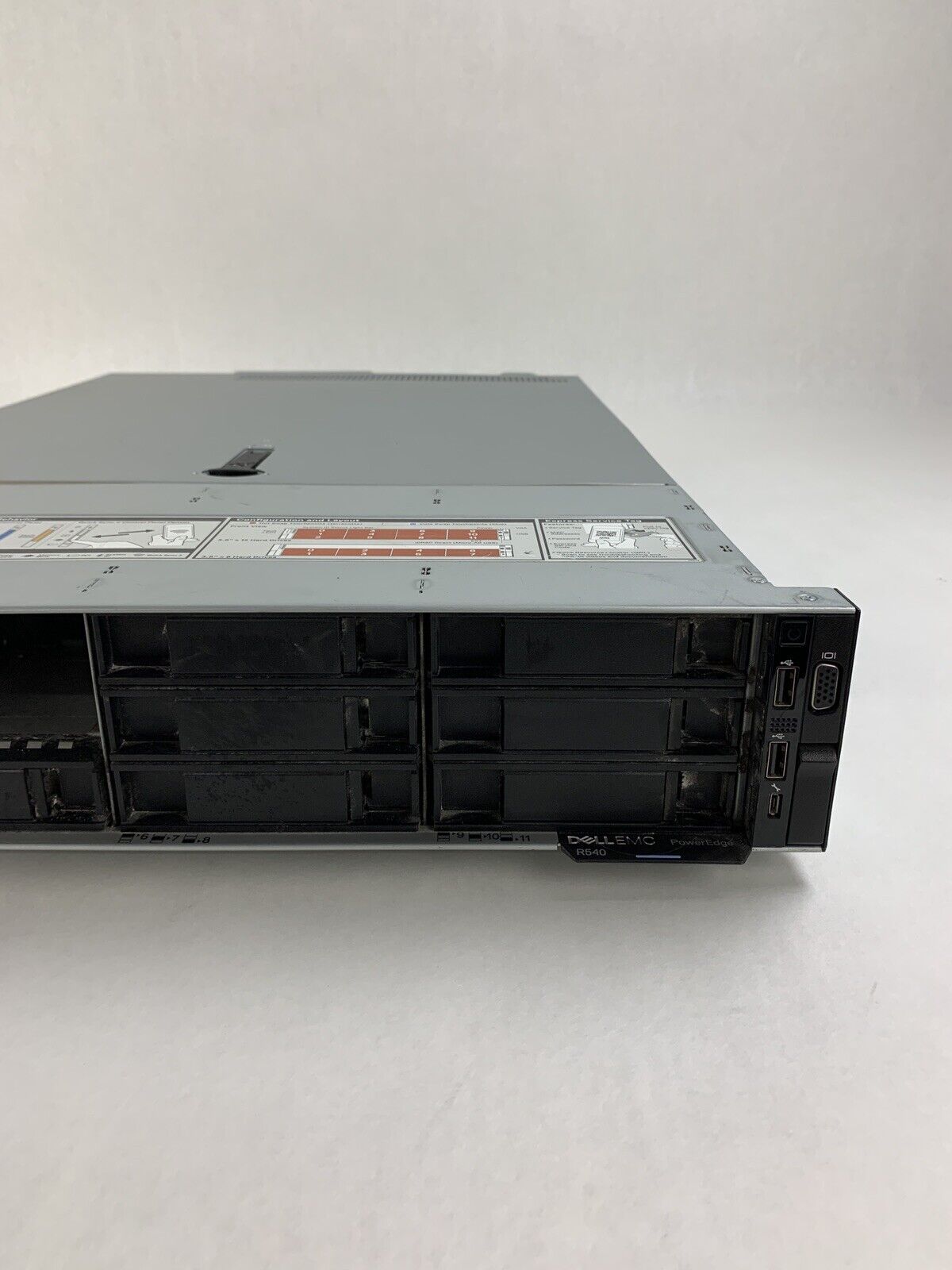 Dell EMC PowerEdge R540 Server 1x Silver 4215 2.50 GHz 64GB Ram No HDD No OS