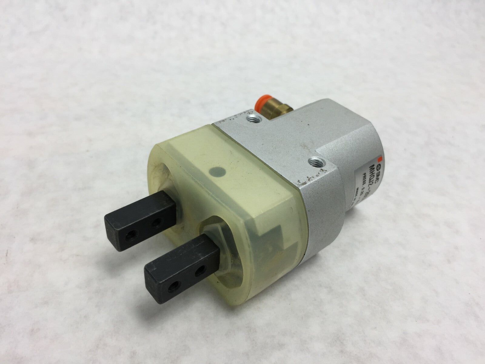 SMC MHQJ2-20CS Air Gripper