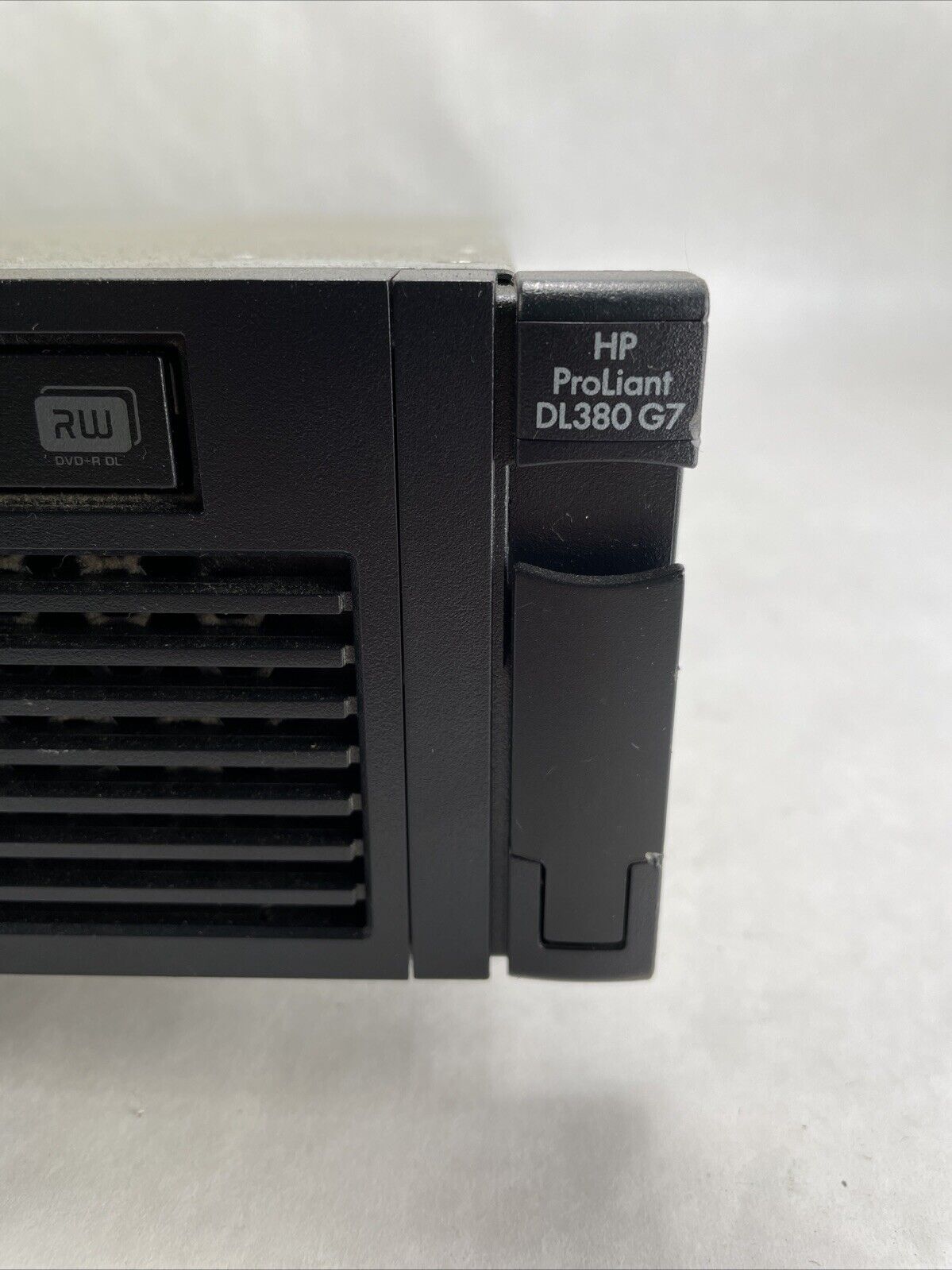 HP Proliant DL380 G7 Server 2x Intel Xeon X5660 2.8GHz 32GB RAM No HDD No OS