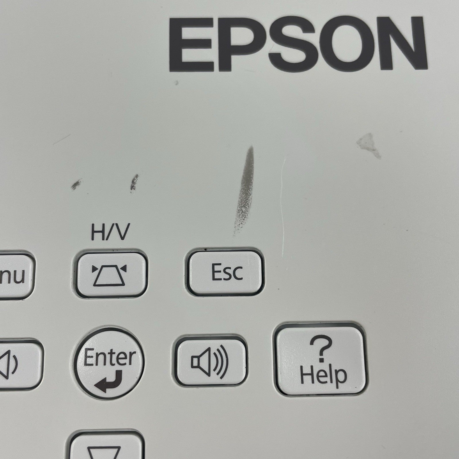 Epson H687A White Portable 100-240V 3LCD LCD (456 Lamp Hours)