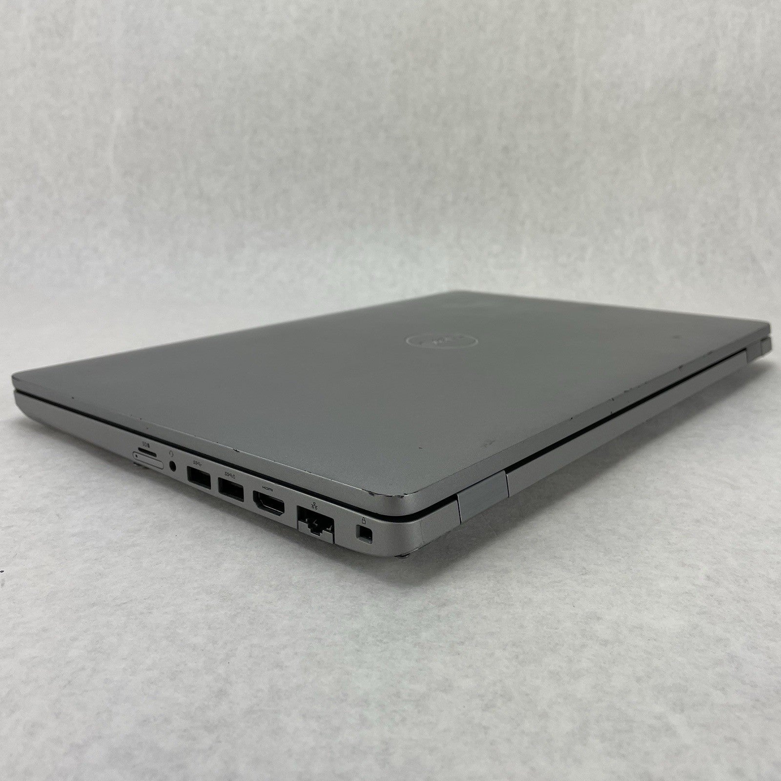 Dell Latitude 5510 15.6" i5-10210U 1.6GHz 8GB RAM No SSD/OS/AC/Batt - Bad Bottom9