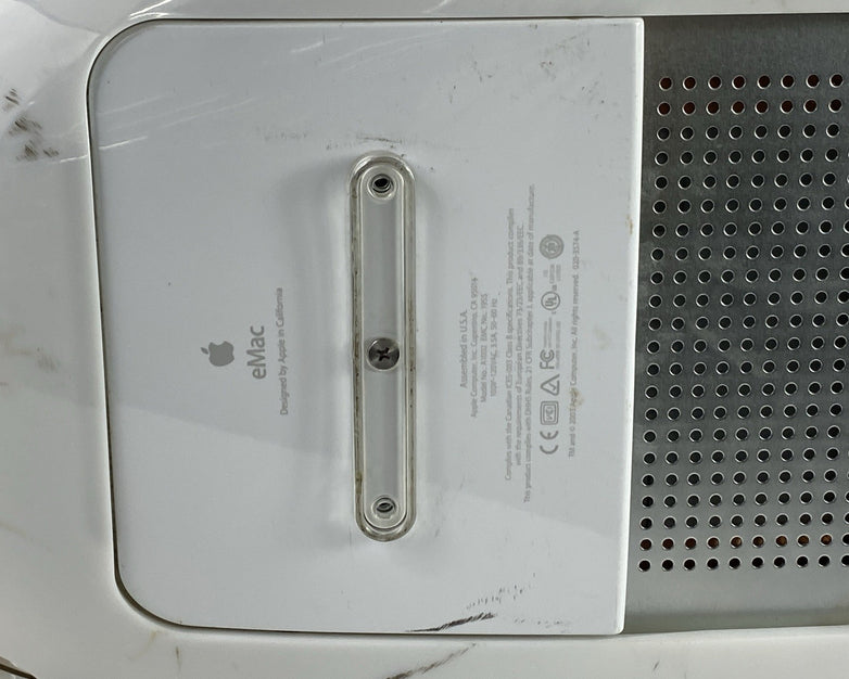 Apple A1002 eMac G4 2003 PowerPC 7445 G4 1.0GHz __GB RAM No HDD No OS