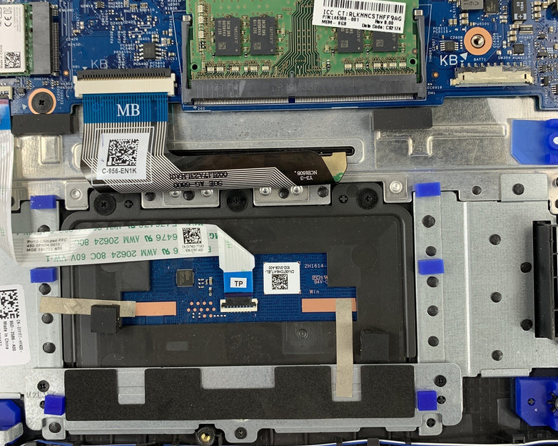 Dell Latitude 3300 13.3" i5-8250u 1.6 GHz 8 GB Ram NO OS No HDD No Batt No AC