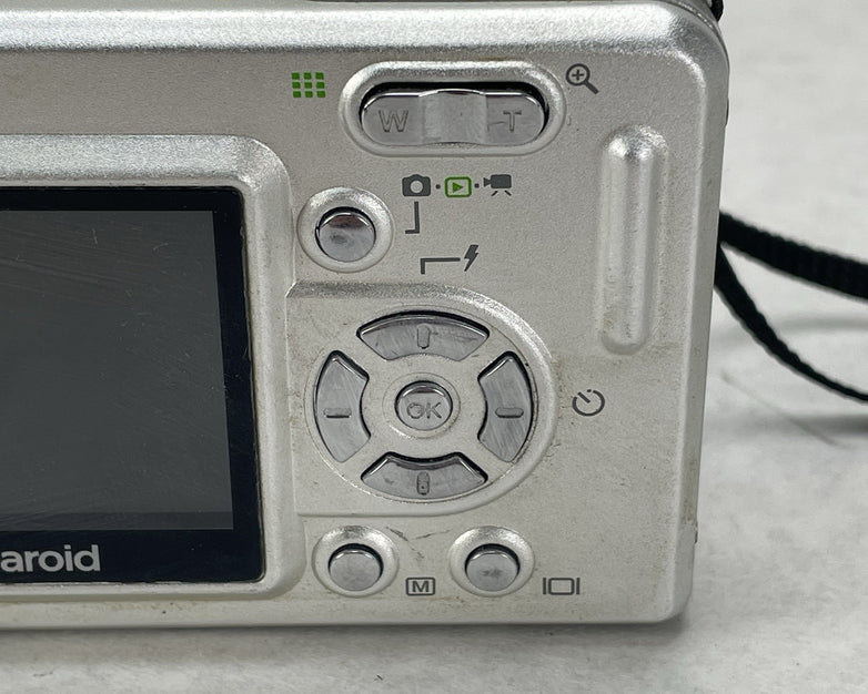 Polaroid A520 Compact Digital Camera 5MP 1x/4x Zoom 2"