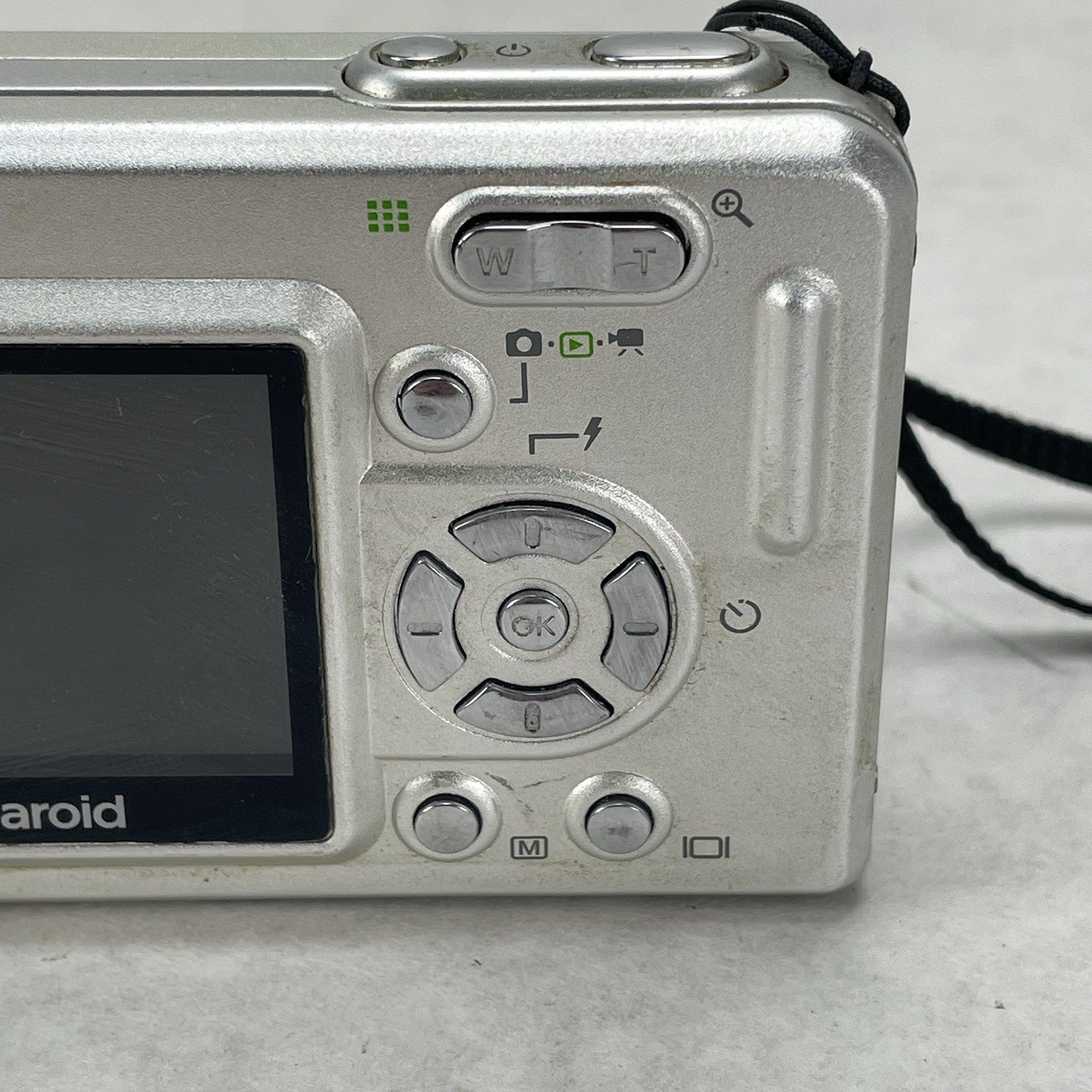 Polaroid A520 Compact Digital Camera 5MP 1x/4x Zoom 2"5
