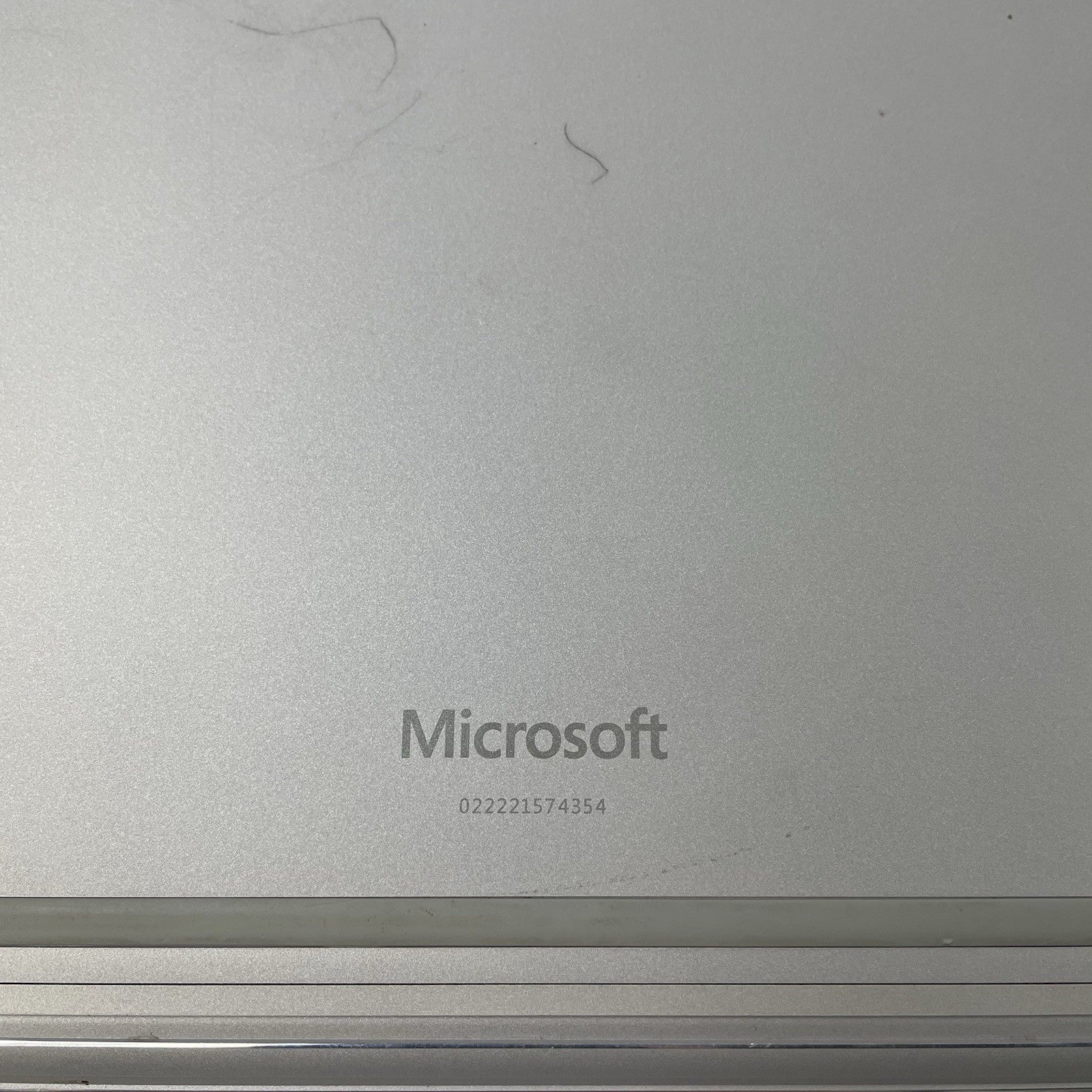 Microsoft Surface Book 2 13.3" i7-8650U 1.90 GHz 8 GB RAM 256 GB SSD Win1115
