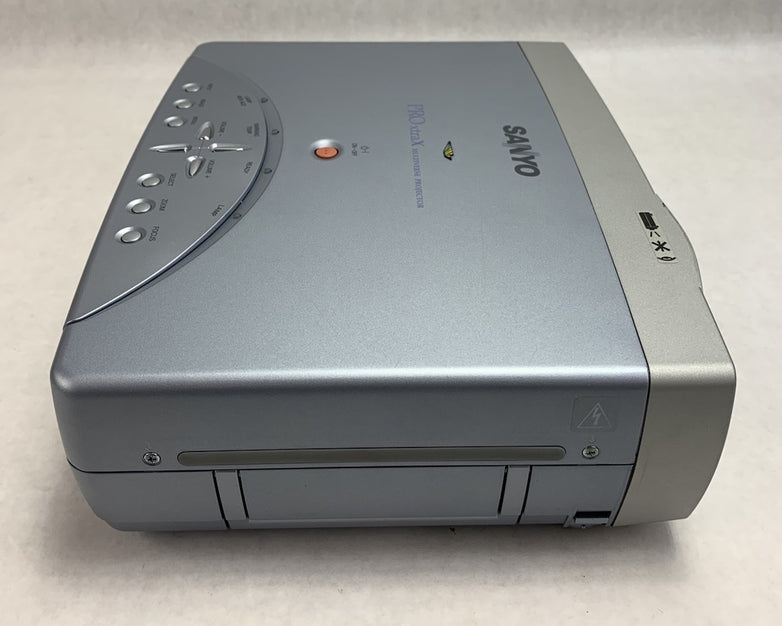 Sanyo PLC-XU37 PRO xtraX Multiverse Projector - No Remote