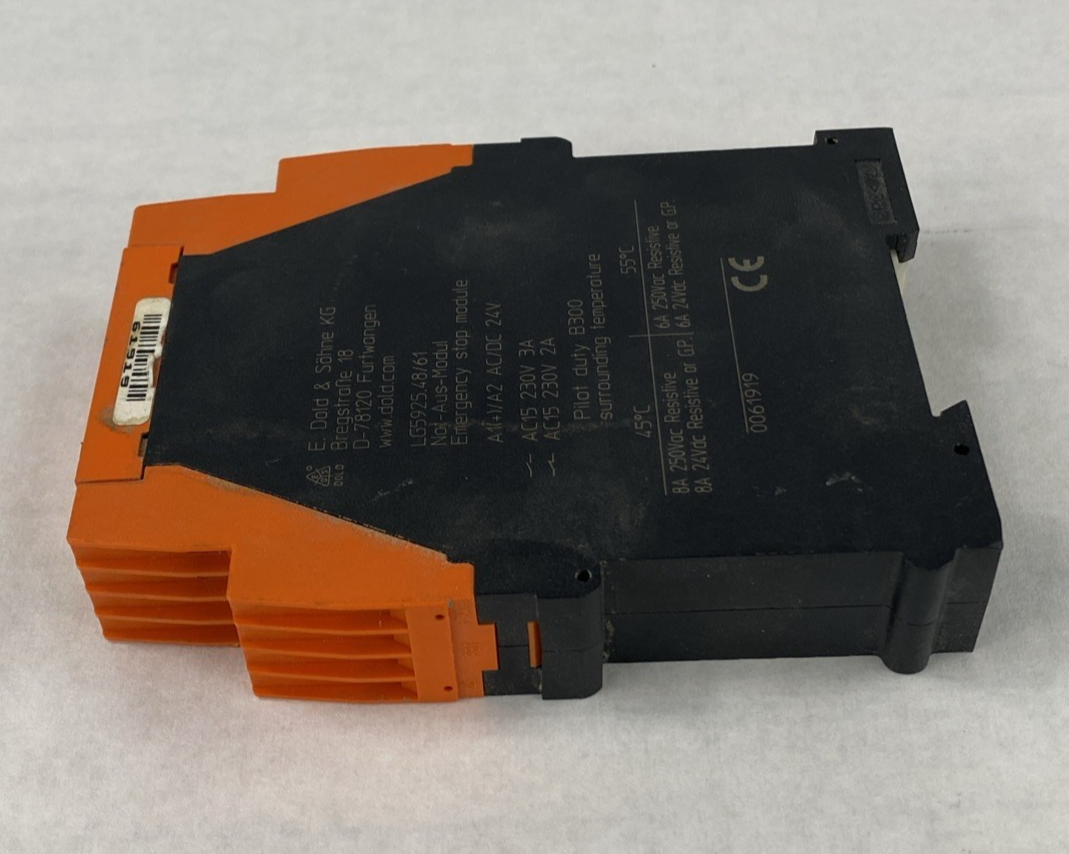E. Dold and Sohne LG5925.48/61 Emergency Stop Module