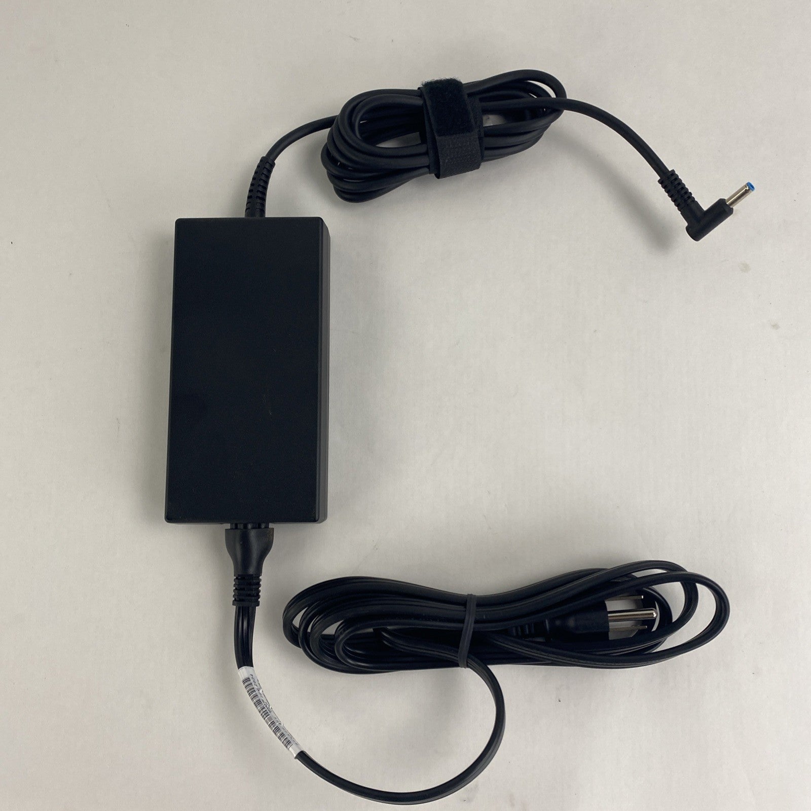 HP TPN-DA19 120W Blue Tip AC Adapter 19.5V 6.15A Lot of 21