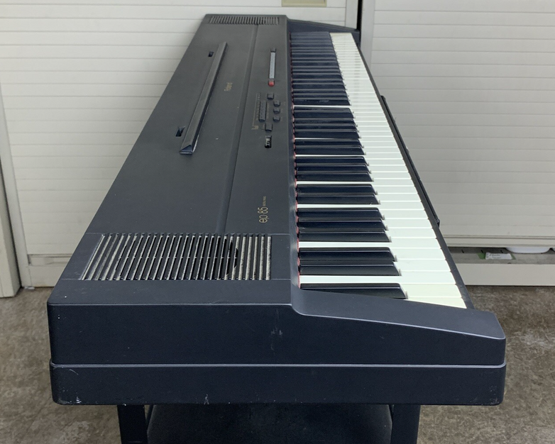 Roland ep-85 Digital Vintage Piano Tested Bad Speaker