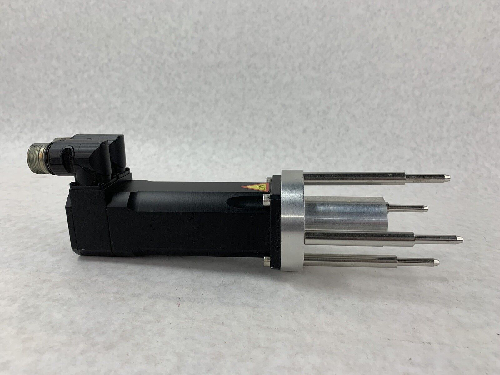 Kollmorgen Seidel 6SM 27LL-4.500 90486 Servomotor