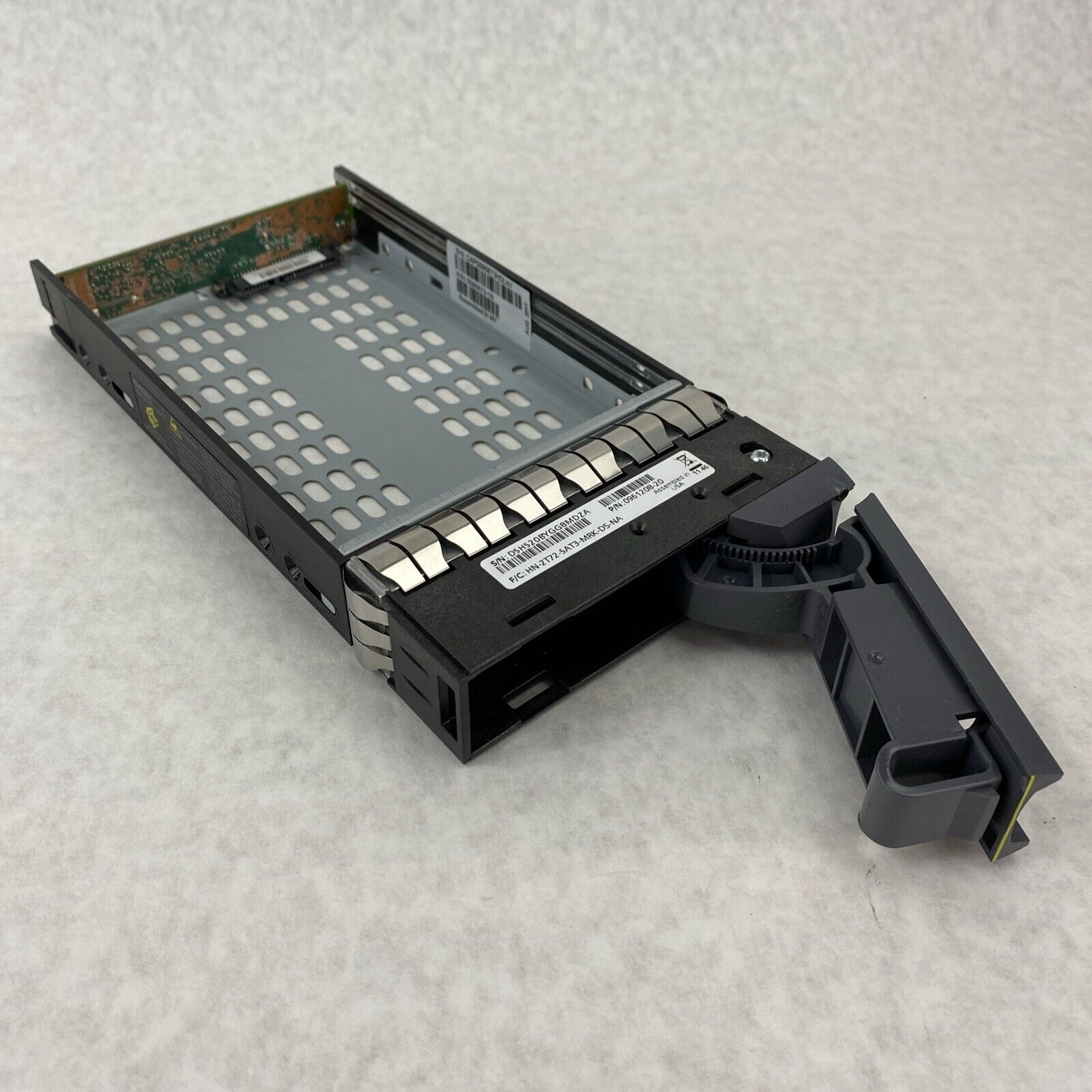 NetApp 0095673-10 SAS/SATA Hard Drive Caddy Tray 0961208-20 w/ Emulex Adapter