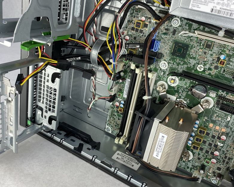 HP EliteDesk 800 G1 SFF Intel Core i5-4590 3.30GHz 1x8GB RAM No HDD No OS