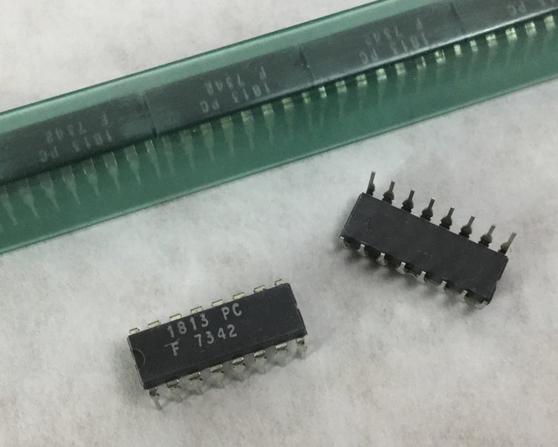 Genuine Fairchild  7342  16 Pin  Lot of 30