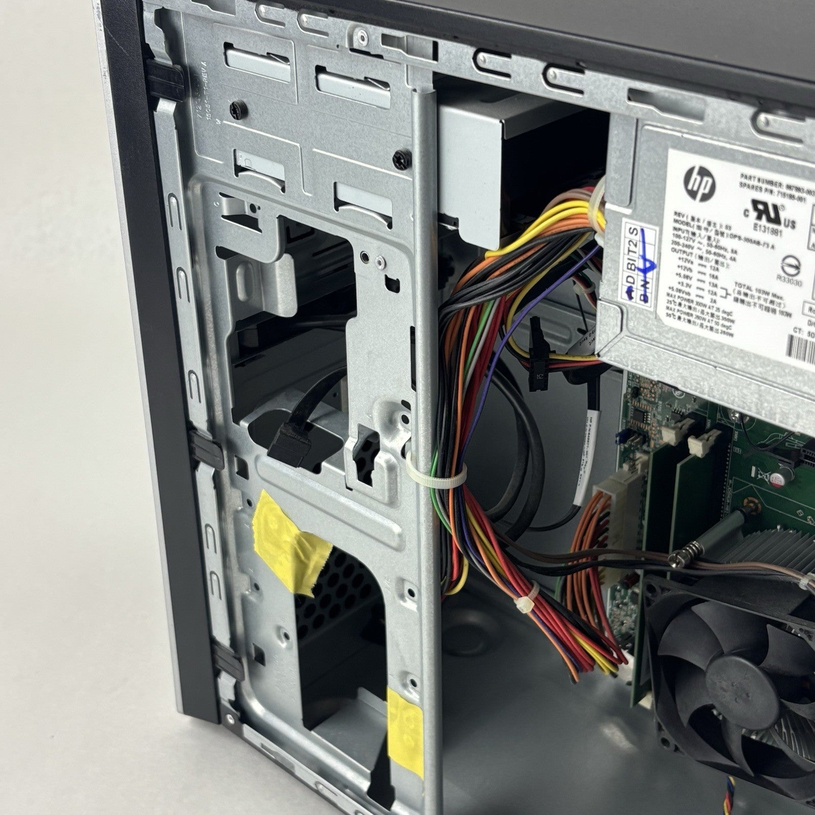 HP Pro 500-070 500 Series MT Desktop Core i3-3240 3.40 GHz 8 GB RAM No OS No HDD