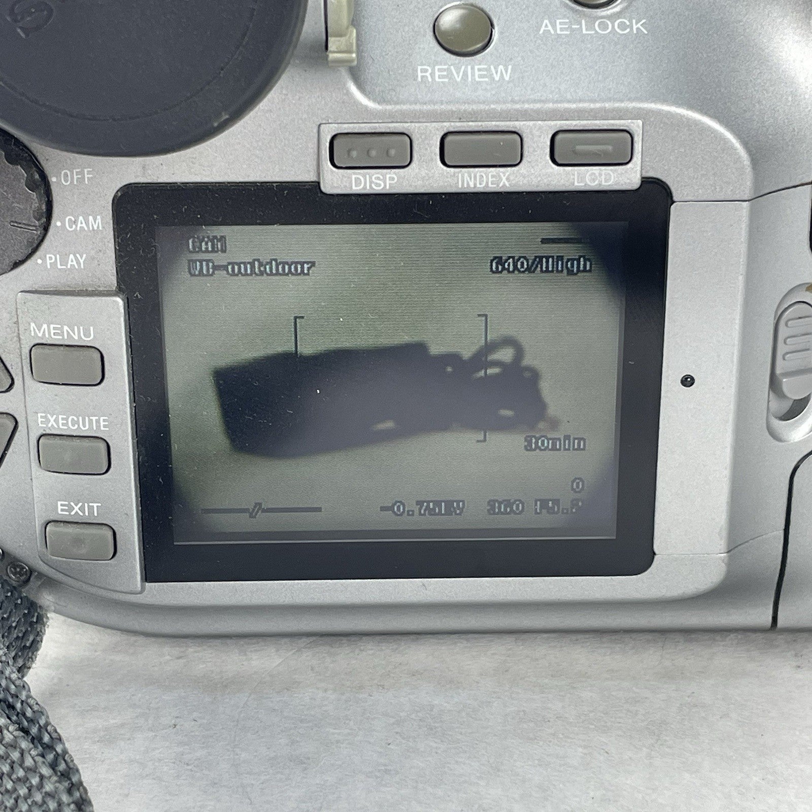 Sony DSC-D700 Digital Still Camera Tested Lens Issue6
