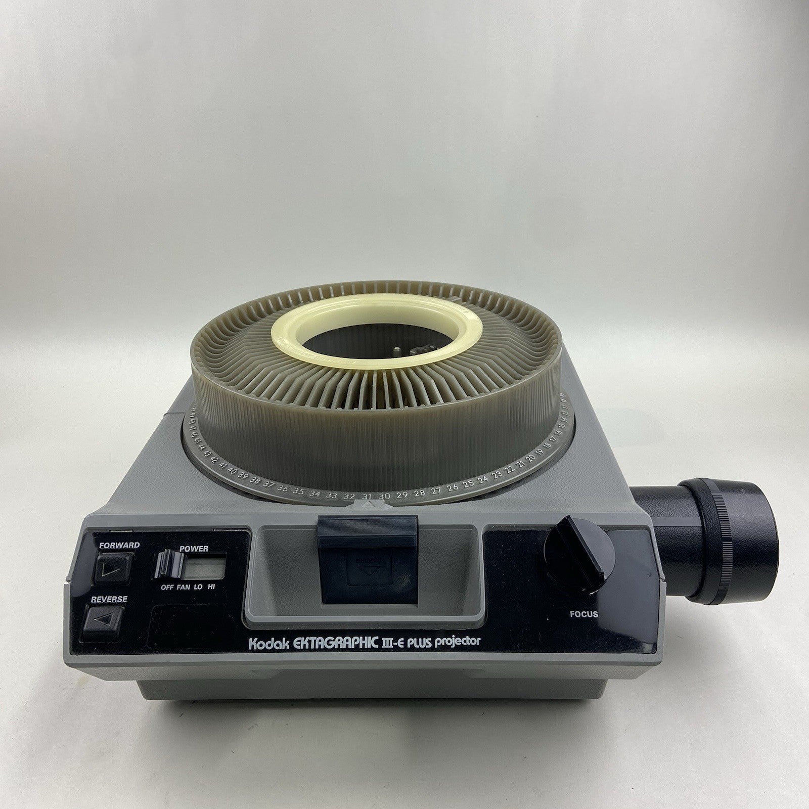 Vintage Kodak Ektagraphic III AM Slide Projector2
