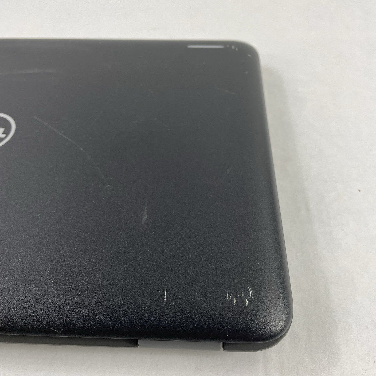 Dell Chromebook 11 3180 11.6" Celeron N3060 1.60 GHz 4GB RAM 16GB SSD No AC-READ17