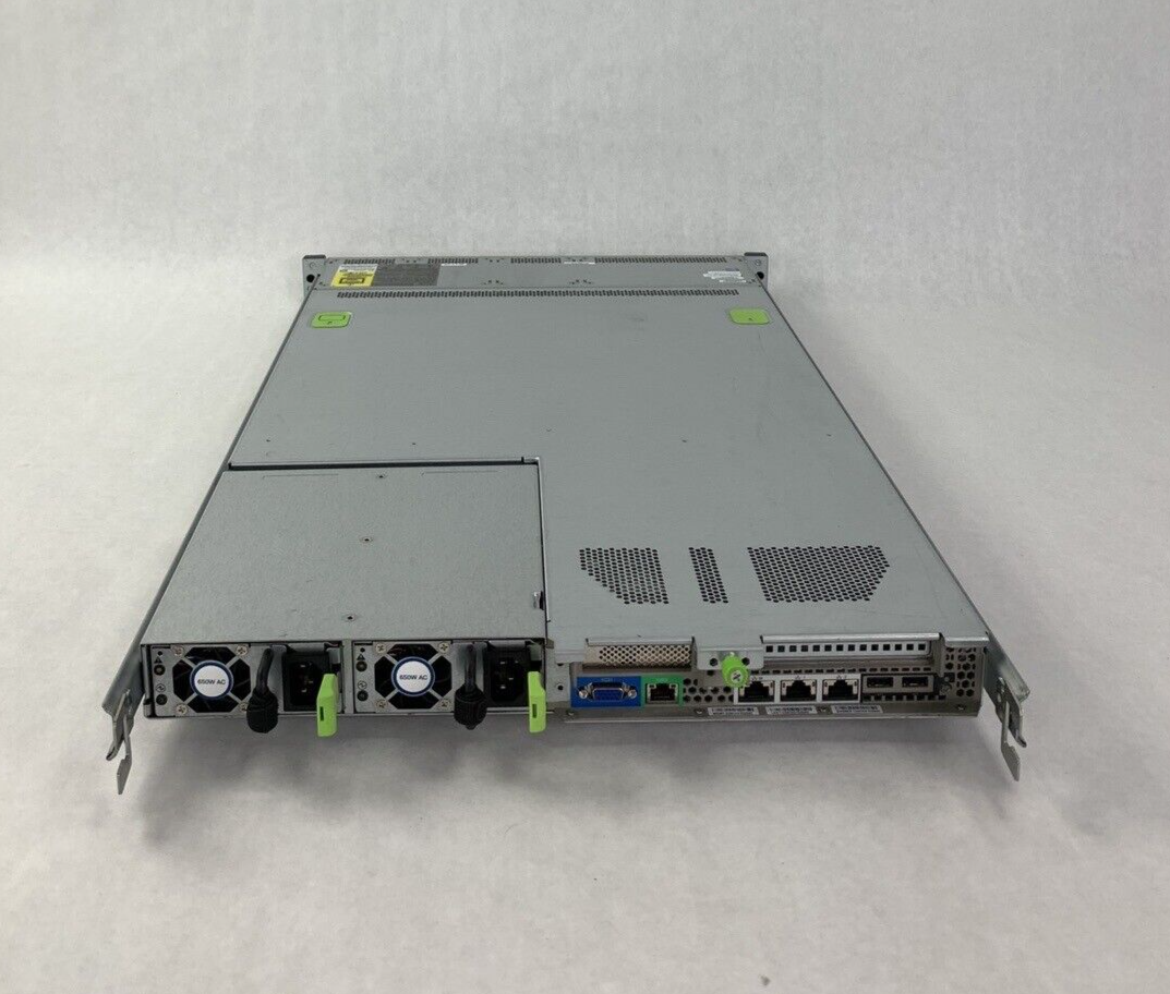 Cisco UCSC-C220-M3S V01 Xeon E5-2609 2.40 GHz  32 GB RAM No OS No HDD