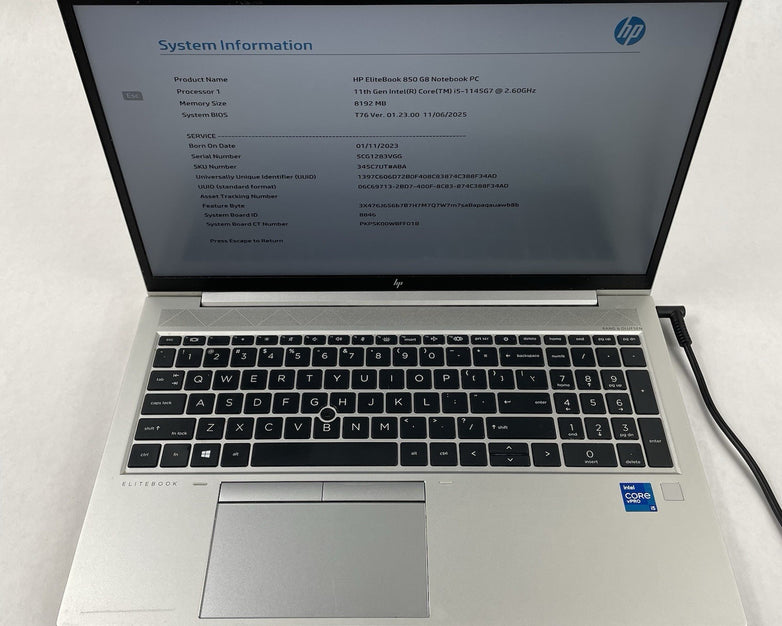 HP EliteBook 850 G8 15.6" i5-1145G7 2.60 GHz 8 GB RAM No SSD/OS/AC/Batt - Bottom
