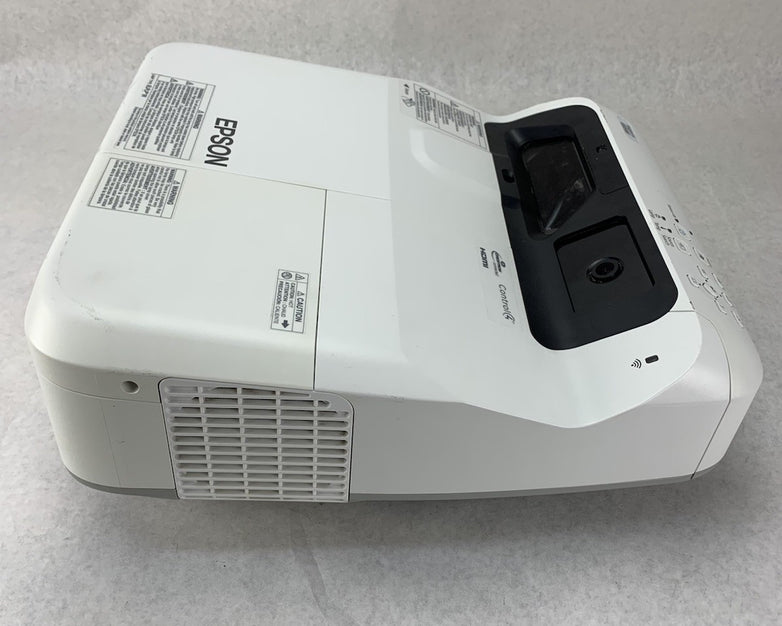Epson PowerLite 695Wi H740A LCD Lamp Projector 2028 Lamp Hours - No Remote