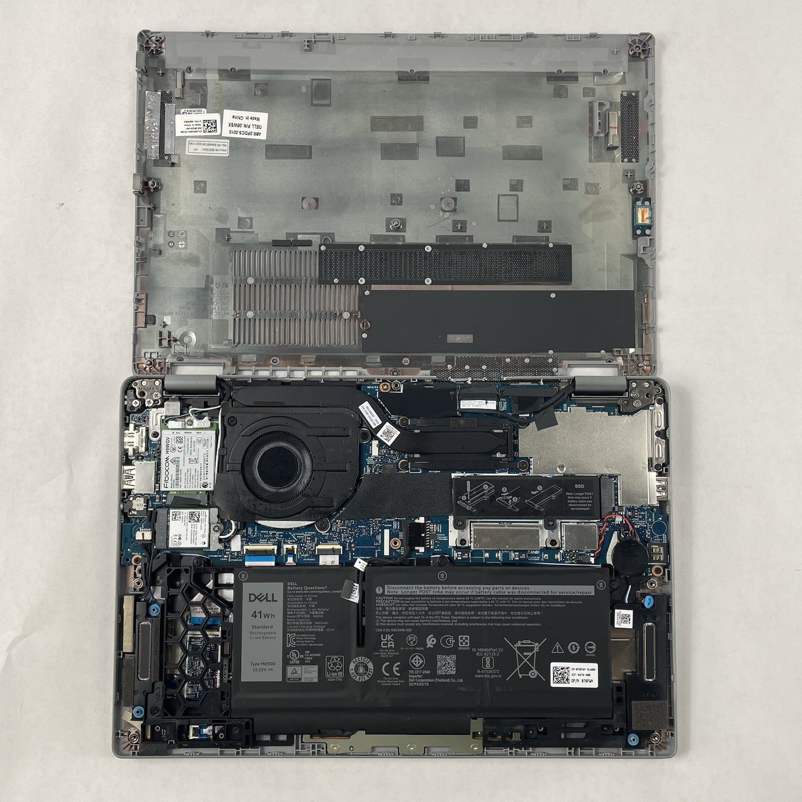 Dell Latitude 5330 13.3" i5-1235U 3.96 GHz 16 GB RAM No SSD/OS/AC - Bad Vents17