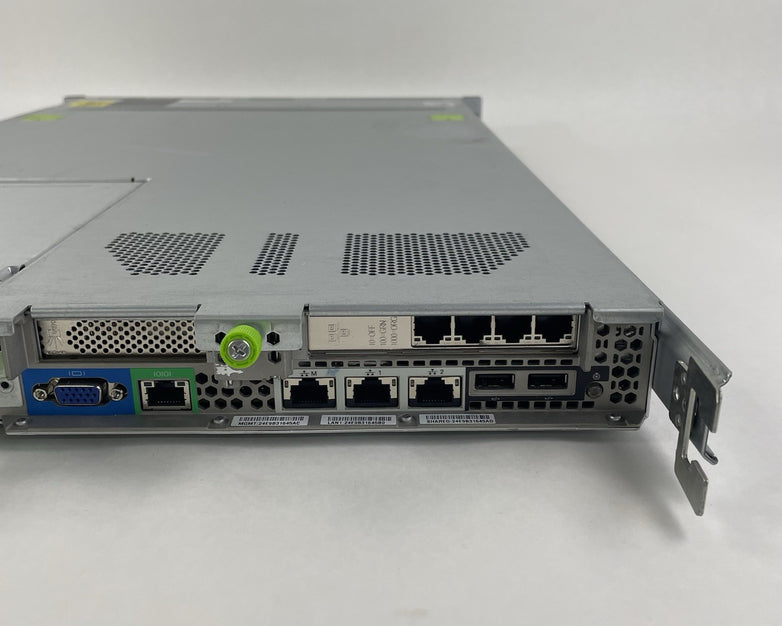 Cisco UCSC-C220-M3S 2x Xenon XS-2643 3.3GHz 32GB Ram - Tested