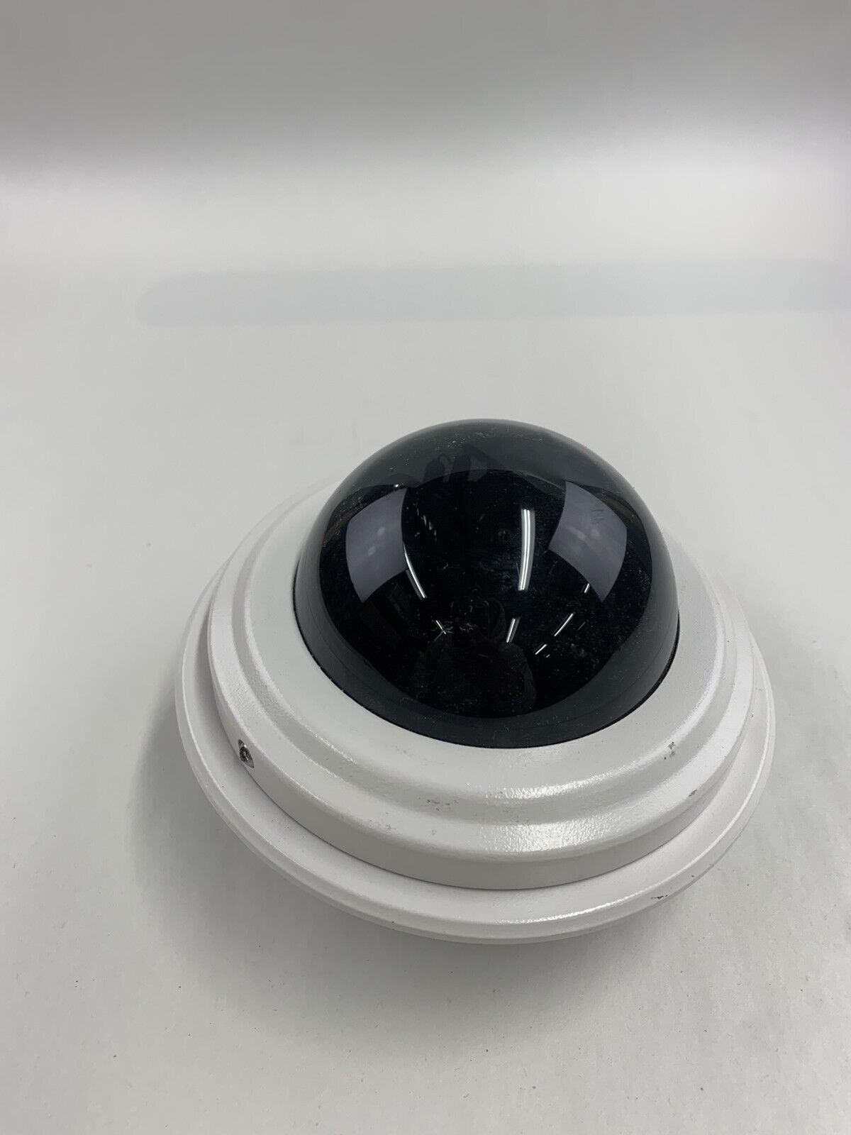 Pelco ICS150-CDV39A Security Camera MFXX-4250-350 For Parts or Repair