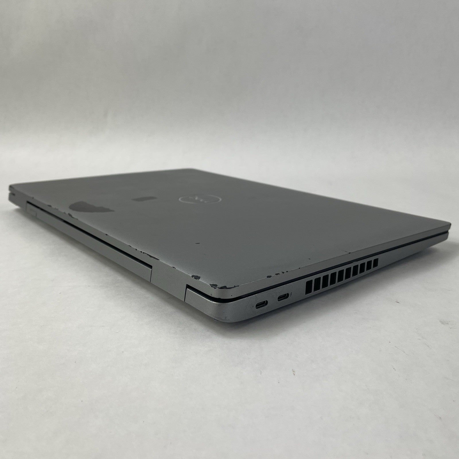 Dell Latitude 5520 15.6" i5-1135G7 2.40 GHz 8 GB RAM No SSD/OS/AC - Bad C-Port11